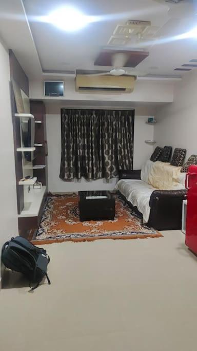 Full Furnished 1 Bhk In South Mumbai Apartment Ngoại thất bức ảnh